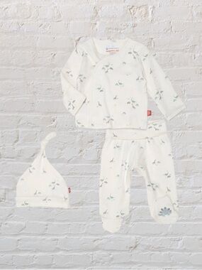 MAGNETIC ME tiny diny organic cotton magnetic take me home kimono
NB (5-8 LB)